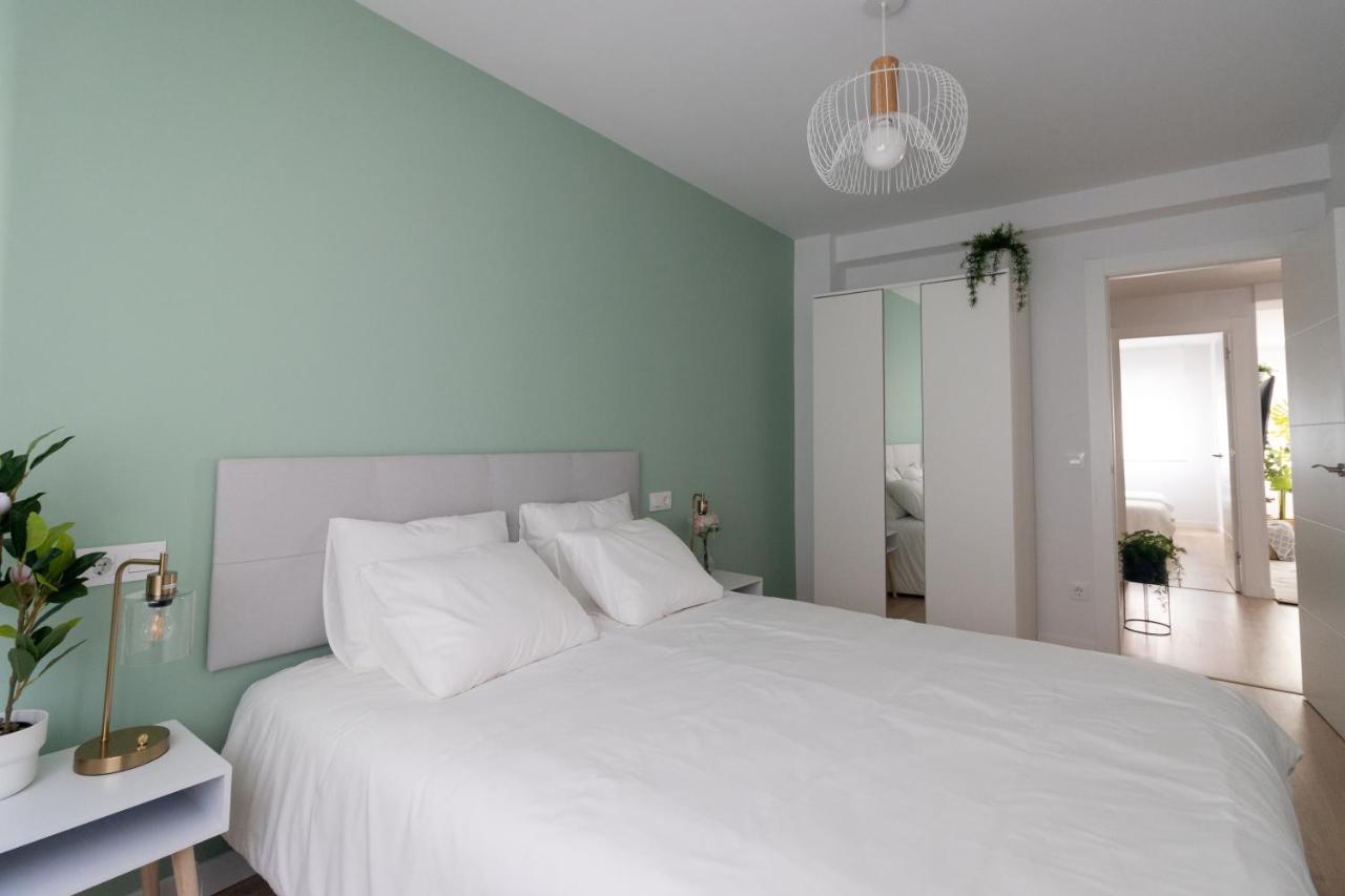 Lujoso Apartamento Entre 2 Playas Con Garaje, Wifi Gijón Dış mekan fotoğraf